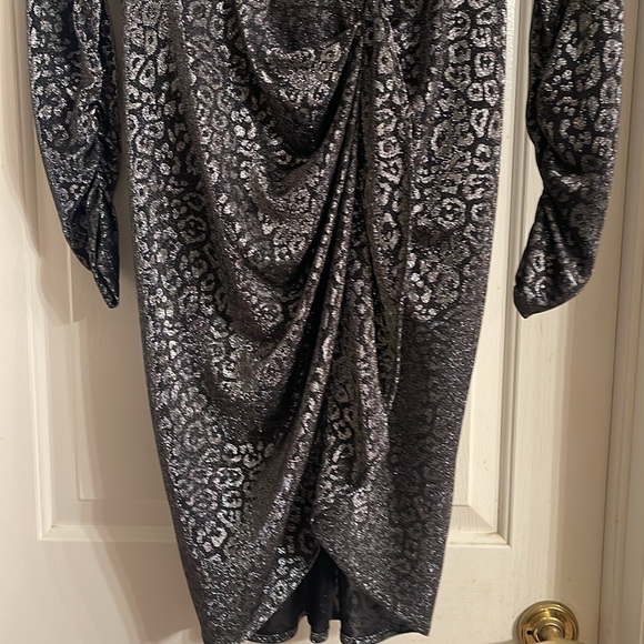 Calvin Klein sparkly dress, size 4 - Picture 5 of 11